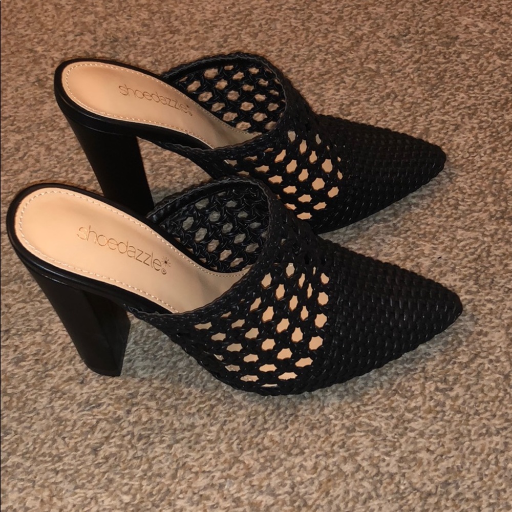 Shoedazzle Kenzie Woven Mule Pump